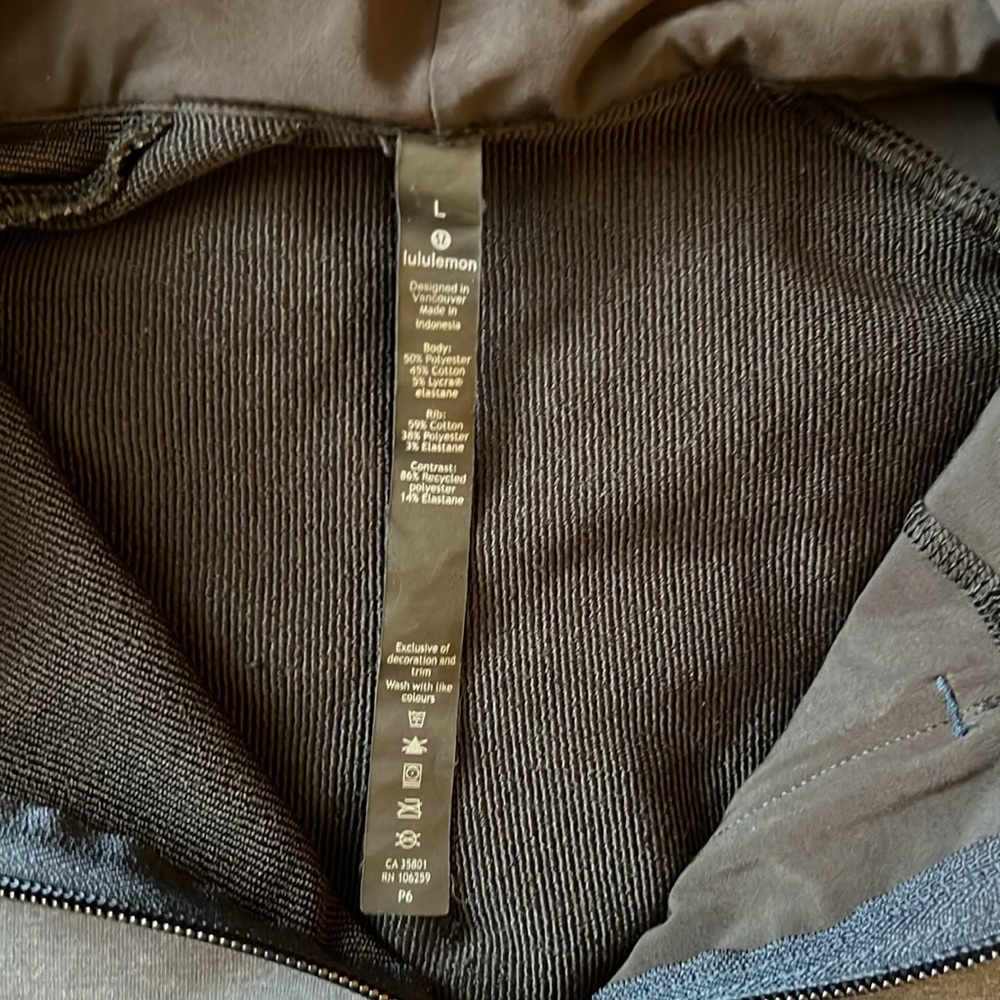 Lululemon Full Zip Hooded Jacket - Picture 3 of 6
